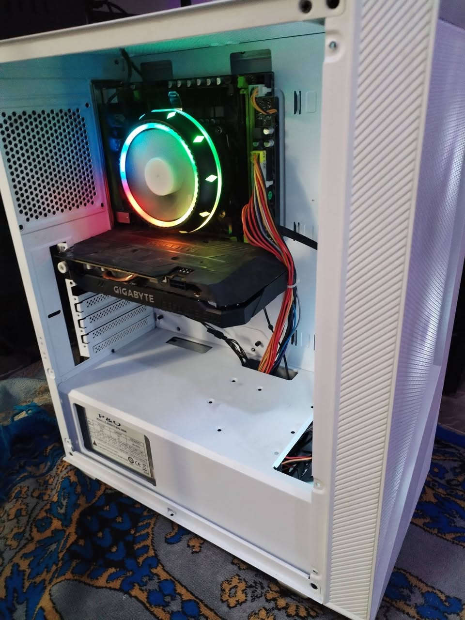 الكيس البيع السعرقفل 260
الكيس البيع السعر قفل 260
الكارت RX 580 GIGABYTE
Intal xeeon 2680v4 
x99 Motherboard 
ssd 128
ram 16gb ddr4 
Power supply 500 
GTX 1050 4G
وشرط الفحص
موجوده بيه العاب جتي اي 5 
وفورت ناية
شراي يراسلني واساب
مزنجر مزدود
***********
