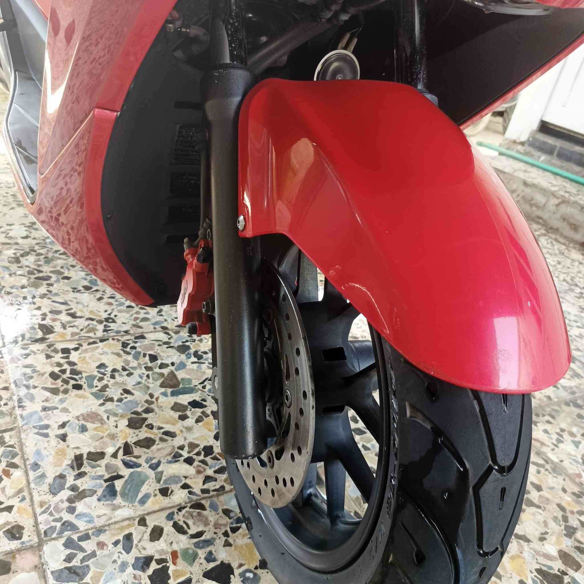 البيع صفر 12 
المكان بغداد العبيدي
الرقم ***********
ماشية ٢٤ الف
بيع بدون مراوس
