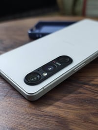 جهاز سوني 1مارك5 الجهاز نسخه +Grade A نظافته 100/100 مثل مموضح بلصورة ...