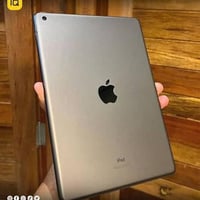 ايباد ٩ • ذاكرة ٦٤ • البصمة واقفة