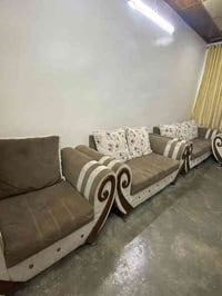 تخم قنفه 150 الف  ثلاجه مابي اي عيب 250 الف  07717278135