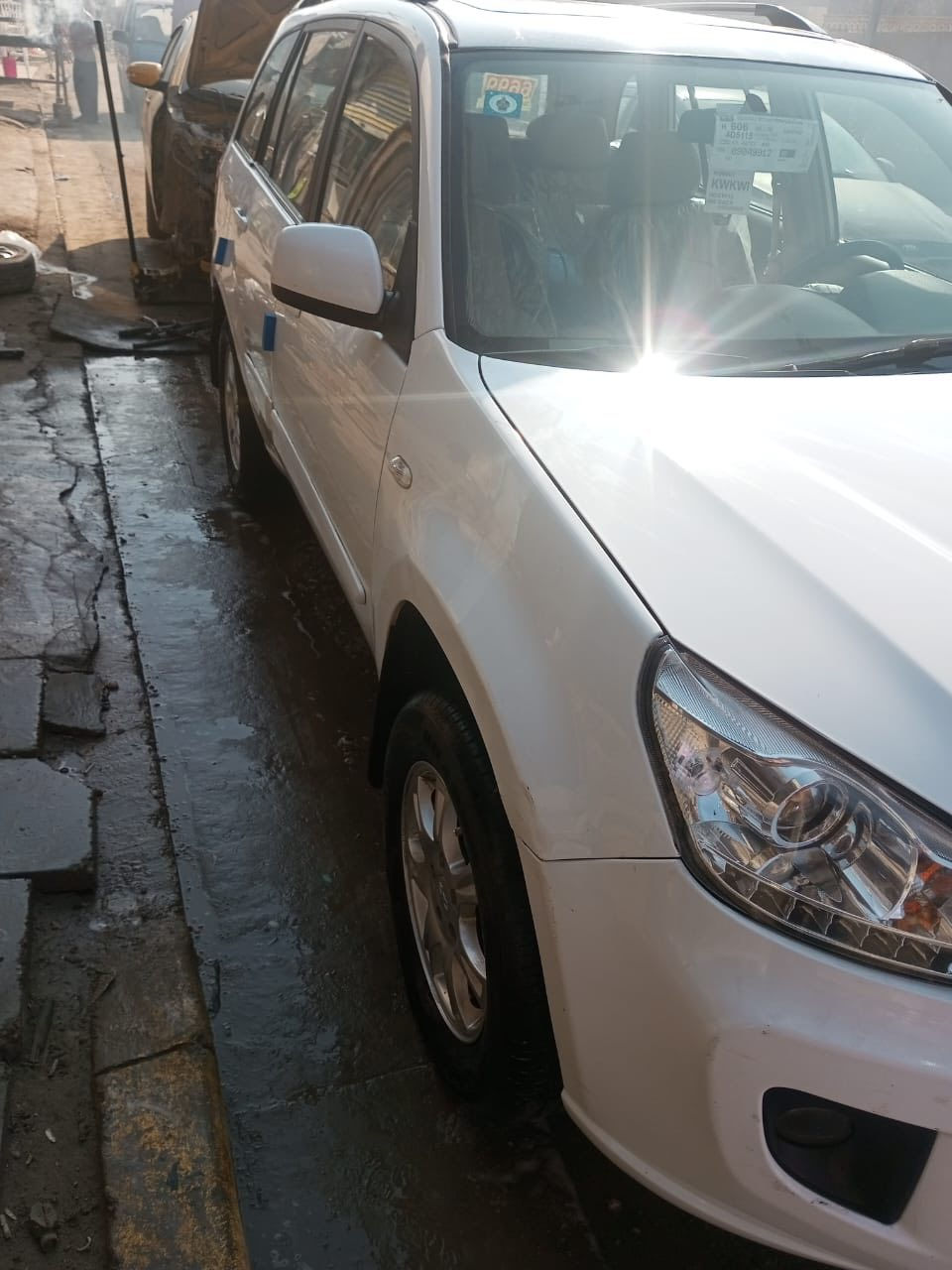 🌹السلام عليكم 
🌹تيكو 2013 بغداد
🌹الرقم انكليزي
🌹مكفوله كفاله عامه
🌹تبريد تدفئه
🌹محرك وگير
🌹صدر وكهربائيات
🌹كشر مكفول من الرقم للرقم
🌹عدى بارد قليل بالباب الخلفي
🌹سنويه نهايه ال2030
🌹هزه جديده
🌹منضومه زنون ممتازه
🌹بأسمي يعني تحويل مباشر
🌹مواصفات التيكو معروفه 
🌹السعر 68 وبيهه مجال قليل
 
***********☎️
