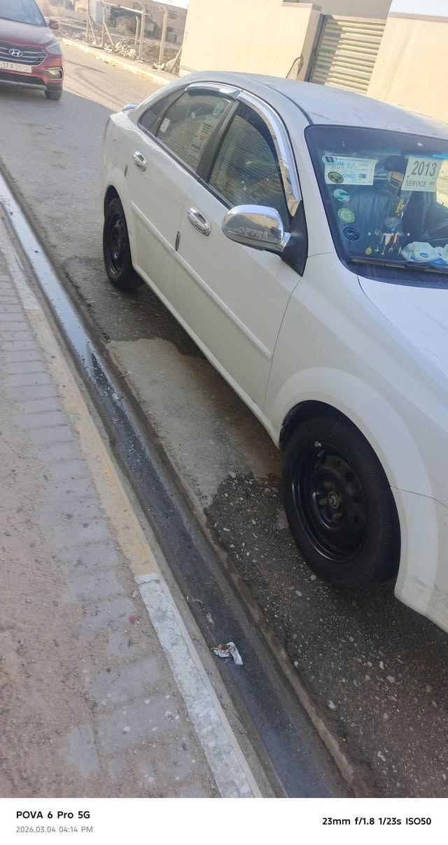 سلام عليكم اوبتره 2011 رقم بصره مكفوله كفاله عالم السياره احله من صوره 85 وبيه مجال قليل 
*********** عادي مروس هم
