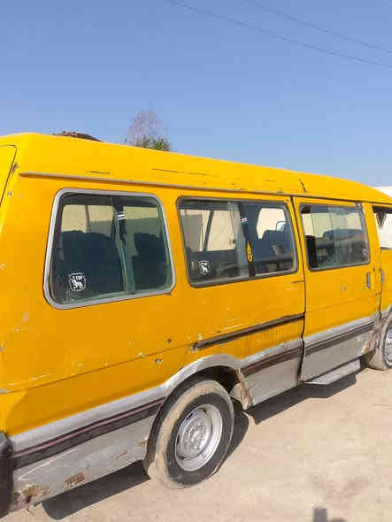 اسلام عليكم شباب كيه اسيا للبيع رقم بغداد مصفره هيه مرور كامله مكينه بجيس كير اكسل حداده السياره جاهزه السعر 24وبيه مجال بصيط دوشمعه جديده ***********المكان بابل
