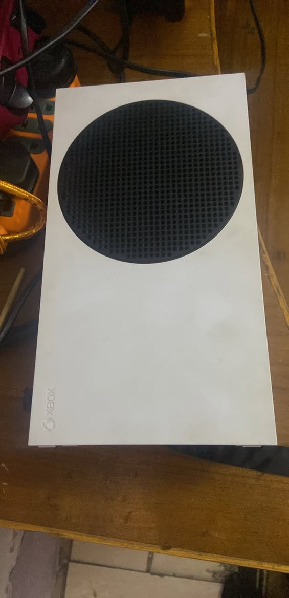 سلام عليكم اكسبوكس سيريس اس ذاكره 512 جوستكين اصليات وشتراكً لشهر ال 10 كيم باس لا مفتوح ولا مصلح للمراوس او بيع سعره 400 مكاني نجف ببلي فايف او موبايل زين


**إذا كنت صاحب هذا الإعلان وتريد حذفه لأي سبب، رجاءا أرسل رسالة إلى الدعم الفني**