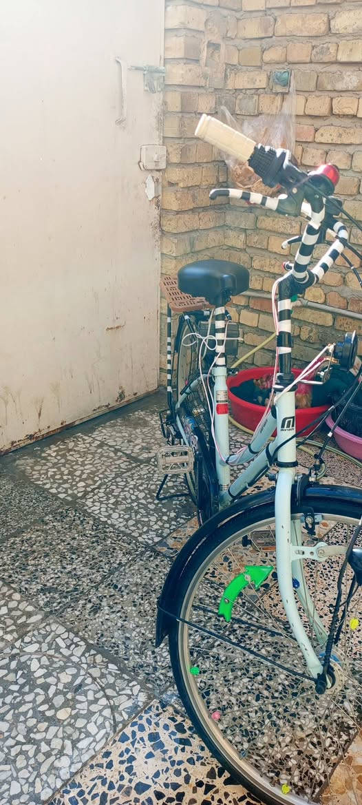 سلام عليكم باسكل ياباني اصلي حاويه نوع برجستون اخذته جديد موديل 21 احسن موديل كير حساس و هورن كله جديد نضيف كلش سعره 100 فلس ما يوكع كله شغال مكاني بغداد الشعله هاذ رقمي بي واتساب ***********
