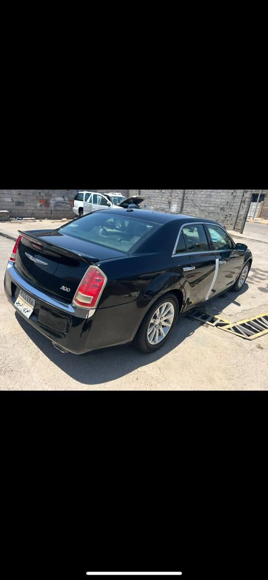 سلام عليكم  اوبامه  12كلين اربيل  كفاله  جاهزه  كير محرك حداديه تخم تاير محرك 3600السياره جاهزه من كل النواحي السعر 163ورقه وبيه مجال ترهم وكاله تريد تحويل المكان ميسان هاتف *********** واتساب موجود
