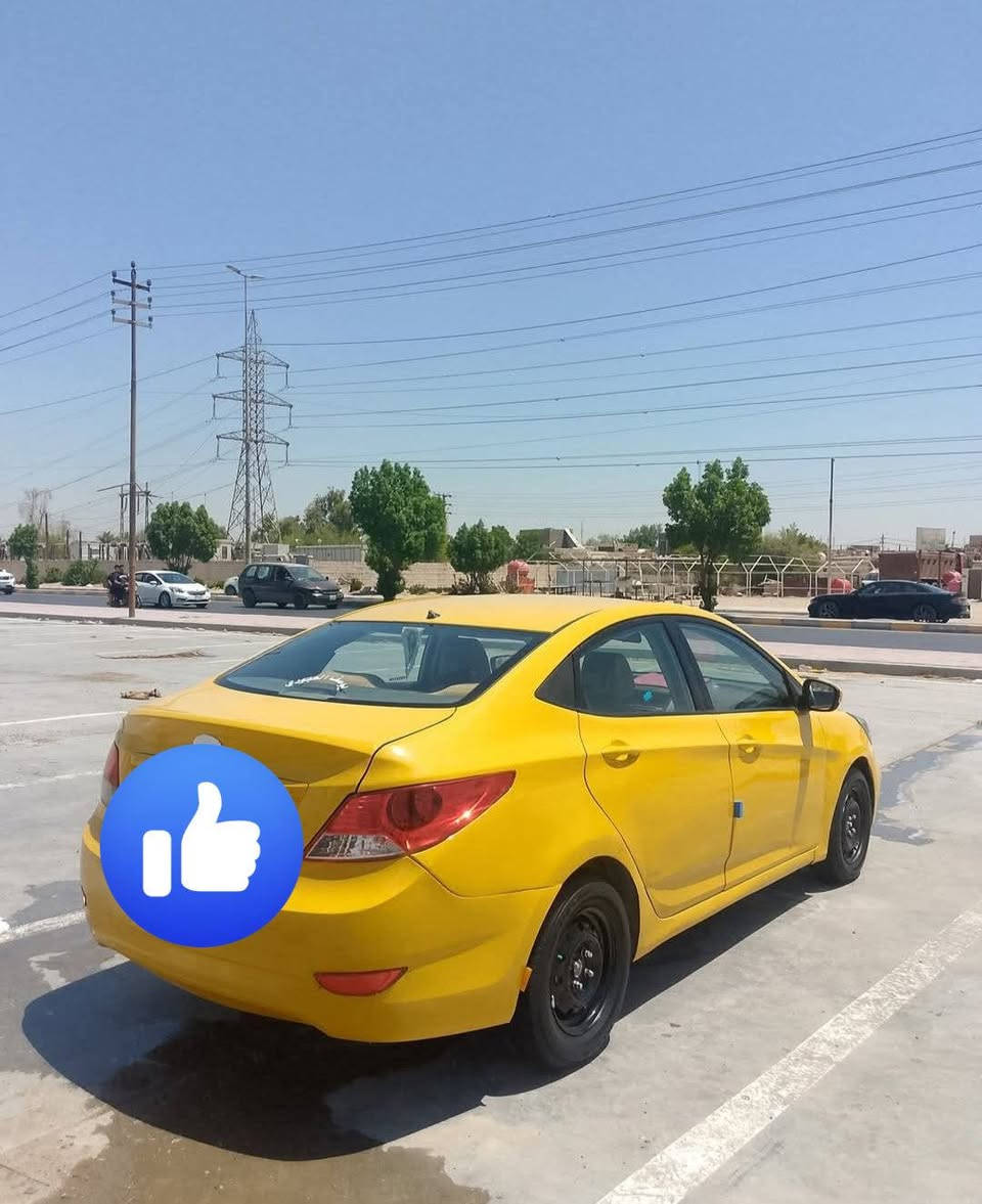 سلام عليكم اكسنت خليجي 2012 محرك 1600 دكشن عالي مال النترة 11 كير محرك تبريد الحداديه الاماميه 75 بالميه  بيه ضربه بلحوض وراجعه بارد خفيفه قبق الصندوگ ما مبدل   وللباقي مكفول من الضربه القويه رقمه نجف وراعيه بنجف سنويته ال28 غرامات و هيئه عليها ورقتين  ينزلن من سعرها مدوشمه غرفه كامله مال نحله كامله تنته وتكمه مدوشمه جاهزه السياره تعرضت لحادث امامي بس بنيد ودعاميه بدون ضرر بدون دواخل السعر 65 وبيه مجال على حادثه بنيد ودعاميه ***********
