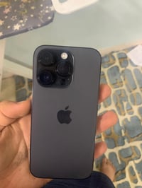 ايفون ١٤ برو • ٢٥٦ • بطاريه ١٠٠