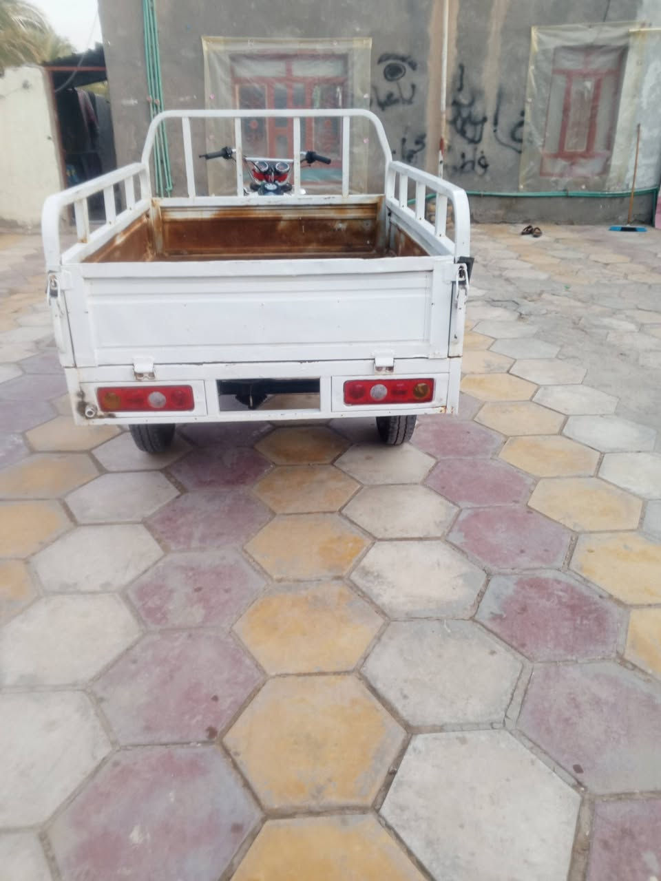 ستوته للبيع تعمير جديد غرضهه كله جديد مويل 2015 أو وراقه كامله اي نقص ما بيه وسعر ستفسار 
نتصال  *********** قضاء البطحاء
