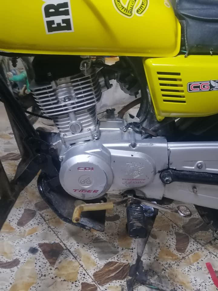 السلام عليكم درجة البيع  موديل اربع ٢٠  اربع قير بيها ثلاث اوراق سعر الدراجه 550 ملي ار العاب الهاتف*********** واتساب سبع البور
