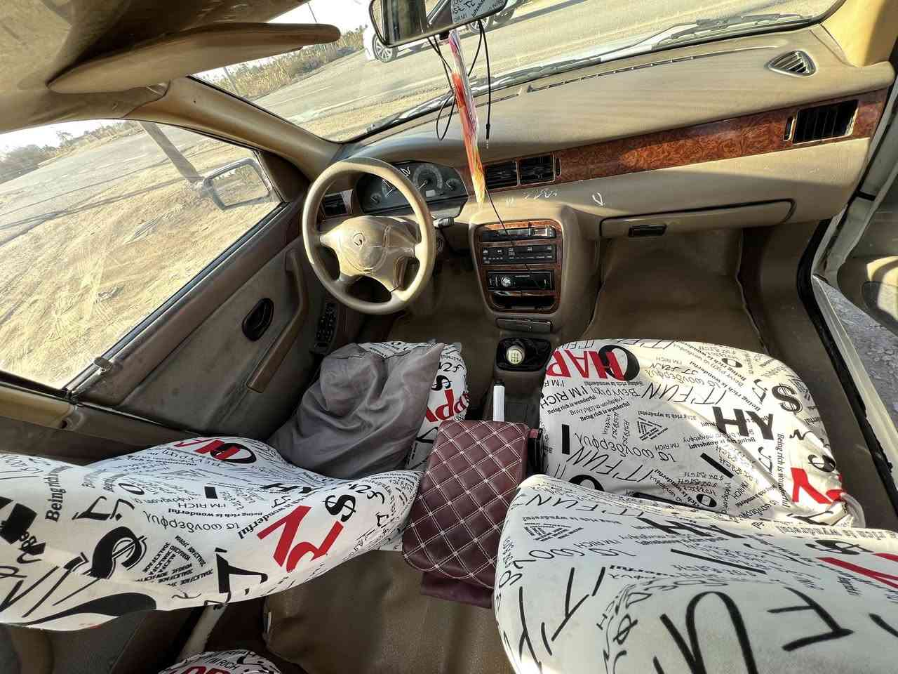 سلام عليكم سمند2010السعر ٣٠وبيه مجال بصيط سياره كلش حلوه***********
