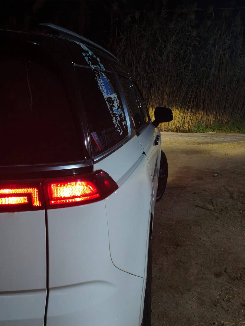 سلام عليكم كيا كرنفال سيدونا 2022 فول مواصفات ماعدا الفتحة سيارة بانزين مواصفات  
تشغيل عن بعد 
رادارات 
بصمة
شاشة خلفية
رقم بغداد نكليزي
كفاله عامه 
ابواب كهرباء 
كشنات جلد 
كشنات تبريد 
نضام قياده 
المحرك 3500
6سلندر
تحديد مسار 
سياقة ذاتية
رقم الهاتف ***********
