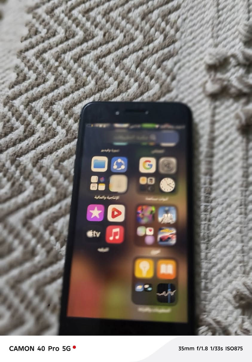 جهاز للبيع ايفون 7  جهاز نظيف ب 100,000 وبي مجال*********** هذا رقمي وراسلوني عليه
