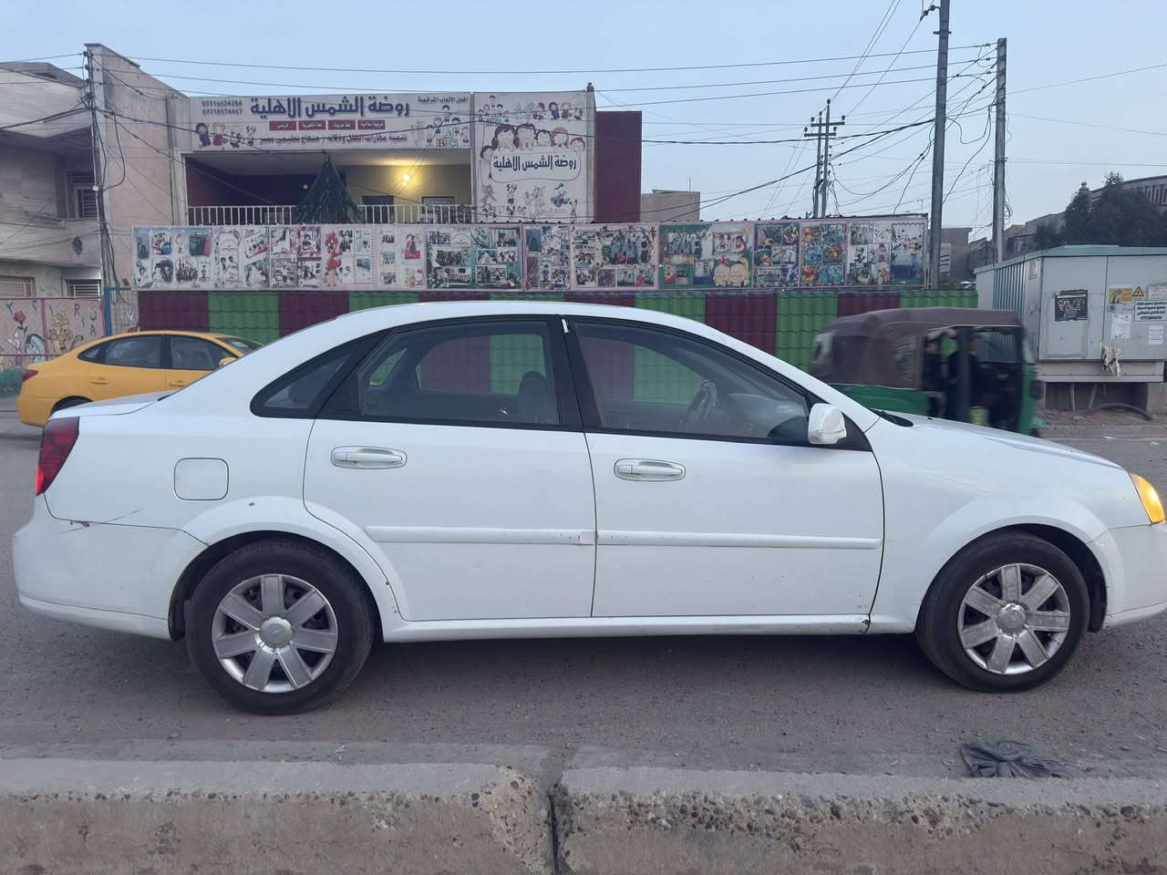 اوبترا 2011
مكينة 1600
كير ومكينة مال حاوية ، محولبه + بيها حادث جاملغ الامامي الايسر  والباب الامامي الايسر والدوسة اليسار ، وصبغ الباب الخلفي والجاملغ الايسر توحيد لون 
المكان البلديات 
السعر 65 وبيها مجال بسيط ***********
