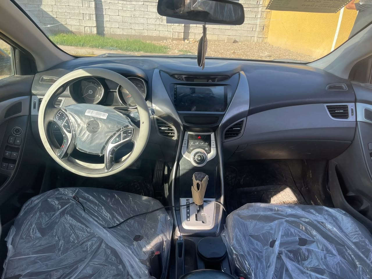 للبيع موديل 12.سياره خير من الله حداديه مكينه كير خير من الله حادثهه جاملغ وبنيد مكاني بغداد جسر الفرنسي مكينه 2000منضومت غاز شغاله سياره ركب وطلع للبصره تاير تخم سنويه الحد 28:رقمي ‭0771 250 5750‬
