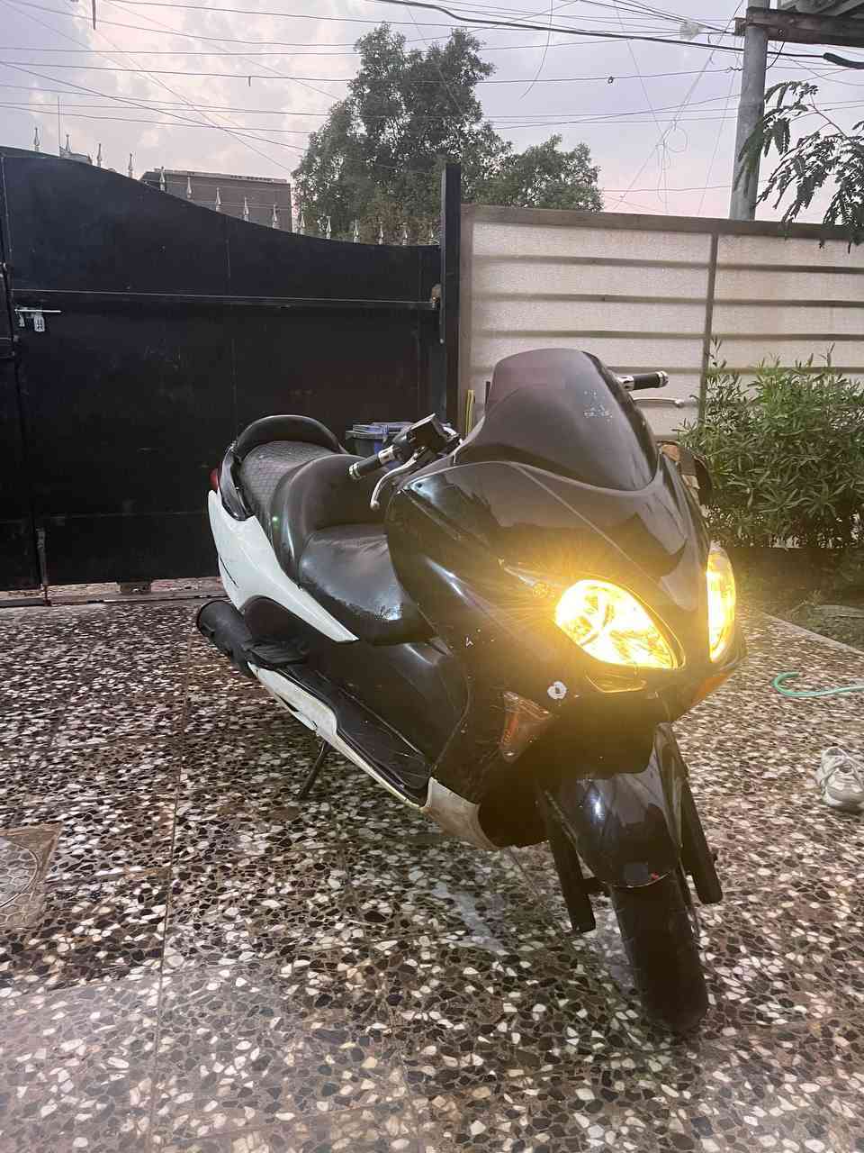 فورزة 08
مبدل كازكيت 
كلشي بيه جديد 
منفيس 
للبيع او للمرواس 
سعر 10 اوراق وبيه مجال
***********
غير متواجد فيسبوك
بغداد تقاطع درويش
