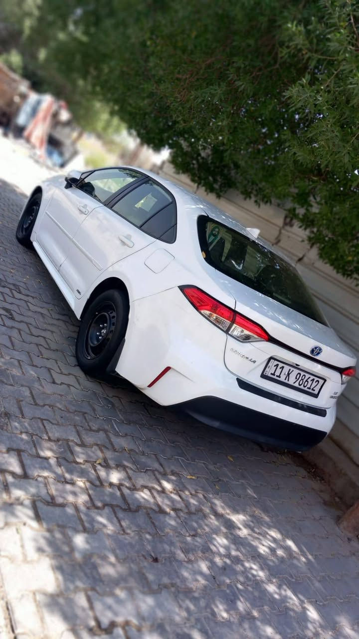 السلام عليكم للبيع كورولا 2024 هايبرد1800
رقم بغداد الدولي باسمي ماشية16 صور الحادث بالمنشور وبيها سونر 
فورويل سياره جاهزه ما ناقصها اي شيء سعر 165 وبيها مجال
رقمي *********** 
مكان بغداد قضاء المحموديه
