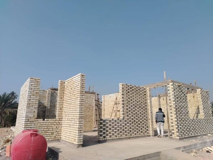 🏤🏤🏤🏤🏤🏤🏤🏤🏤🏤🏤🏤🏤
 بمكتب الكافل حلمك يصبح حقيقة
بناء دار العمر بانسب الاسعار وأفضل المواصفات كوادر متخصصة وبخبرات عاليه 
🏤🏤🏤🏤🏤🏤🏤🏤🏤🏤🏤🏤🏤
عروضنا هي👇👇👇👇👇👇👇👇
بناء هيكل عظم فقط سعر المتر الواحد 200الف بالقسط و١٨٠ الف بالنقد
🏩🏩🏩🏩🏩🏩🏩🏩🏩🏩🏩
سعر متر مربع تسليم مفتاح  450الف دينار

🏦🏦🏦🏦🏦🏦🏦🏦🏦🏦🏦
شيش ff , تسليح 8 اشياش 
سمك بتلو 40* 50 
ملاحظة -هيكل عظم فقط رباط +جدران+سقف ..بدون ابواب وشبابيك وبيتونه
طابوك جمهوري ، رمل فحص ، سمنت مقاوم 
ارتفاع البيت 3.30 متر صافي مع مخدة 
🌹🌹🌹🌹🌹🌹🌹🌹🌹🌹🌹🌹
اوقات الدوام الرسمي من الساعة 9 صباحا حتى الساعه 7 ليلا 
العنوان 🌹كربلاء 
/شارع مدينة ألعاب السندباد/مجاور  شركة أرض الغروب للسيارات ..مجاور ابواب ازمير التركي.قرب مدخل الشبانات 
للاتصال على الارقام التاليه..
☎️***********
☎️***********
☎️***********
☎️***********)
