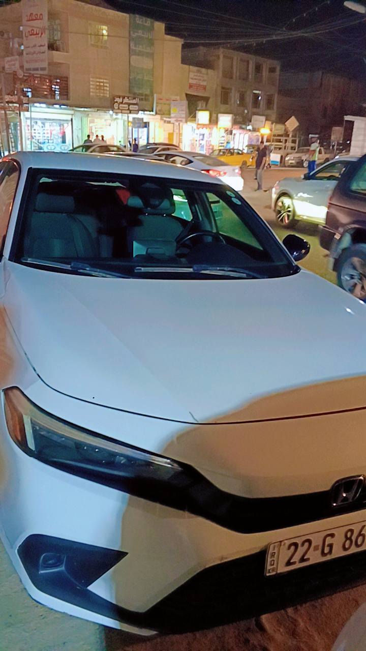 هوندا سفك محرك 2000
تنفس طبيعي حادثهه موضح بلصوره
كير محرك تبريد كفاله
تخم تاير 
بصمه تشغيل عن بعد
السياره ماعوزهه شي
***********
مكان السياره البياع الشرطه الخامسه
