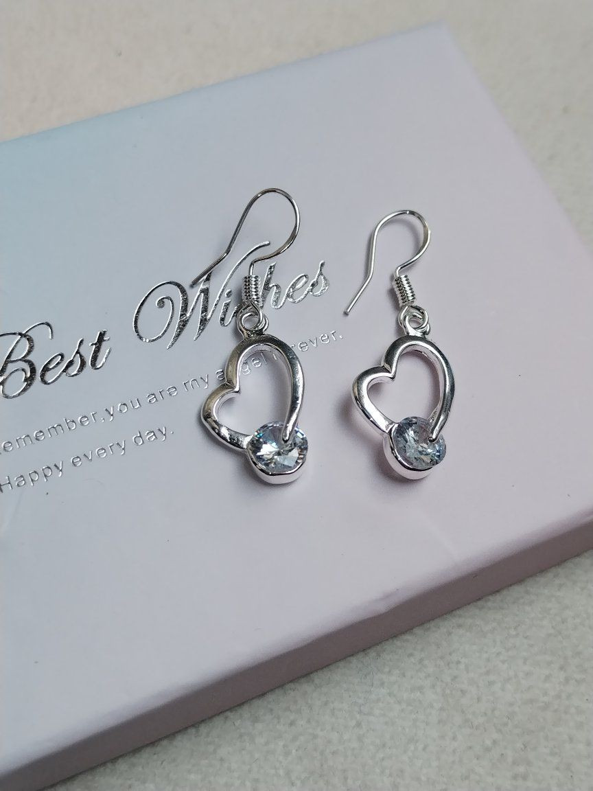 فضه لبيع عيار 925يوجد توصيل


**إذا كنت صاحب هذا الإعلان وتريد حذفه لأي سبب، رجاءا أرسل رسالة إلى الدعم الفني**