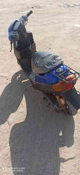 السلام عليكم عندي دراجه بطه محرك 60 دراجه شغاله مكان نجف حي النداء سعر 135 وبيها مجالق وهذا رقمي***********
