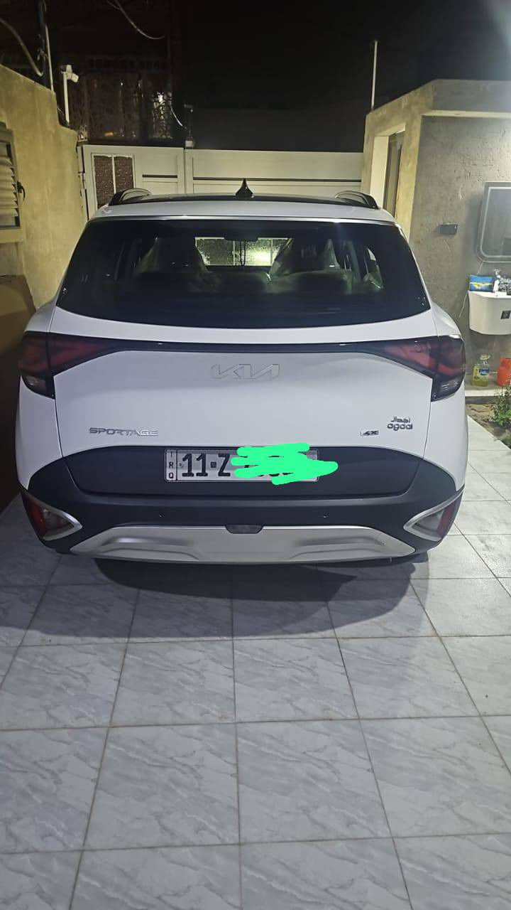 السلام عليكم للبيع
كيا سبورتج موديل 2025 فول مواصفات 
بنوراما فور ويل نظام دفع رباعي 4X ايضا نقطة عمياء 
رقم بغداد …..بأسمي
مكفوله كفاله عامه من الدعاميه للدعاميه  كفاله 
ماشية 830 كم فقط السيارة زيرو 
خليجي✅ موديل 2025✅
كشنات تدفئة
ستيرن تدفئة 
سعة المحرك 2.0L
مرتبط بناقل حركة أوت إف و 6 نمر
حساسات أمامي
حساسات خلفية
لايت زينون + LED
كشافات 
بك لايت LED
حجم الاطار 19 
ويل كب 
4 دسك
اريل نفكيتر 
مفتاح التشغيل بصمة
تشغيل عن بعد 
فتح الصندوق كهرباء 
دشبول شاشة 
شاشة Apple Car play
كاميرا دوارة 
حركة المقاعد الأمامية كهرباء 
مثبت السرعة Cruise
المودات والأوامر الصوتية
أوضاع القيادة  Drive Mode
فحص أنظمة السيارة 
حساسات ضغط اطارات 
شفتات مقود
قطعتين تبريد
هاند بريك كهرباء 
ا ABS 
ا Auto Hold   أوتو هولد
ا ISOFIX  
نظام مانع الانزلاق
نظام نزول المنحدرات 
مخرج منفذ الطاقة
ا  Bluetooth 
شاحن هاتف Wireless 
مكاني بغداد  السعر  255 ورقة 
للاستفسار الاتصال ***********
