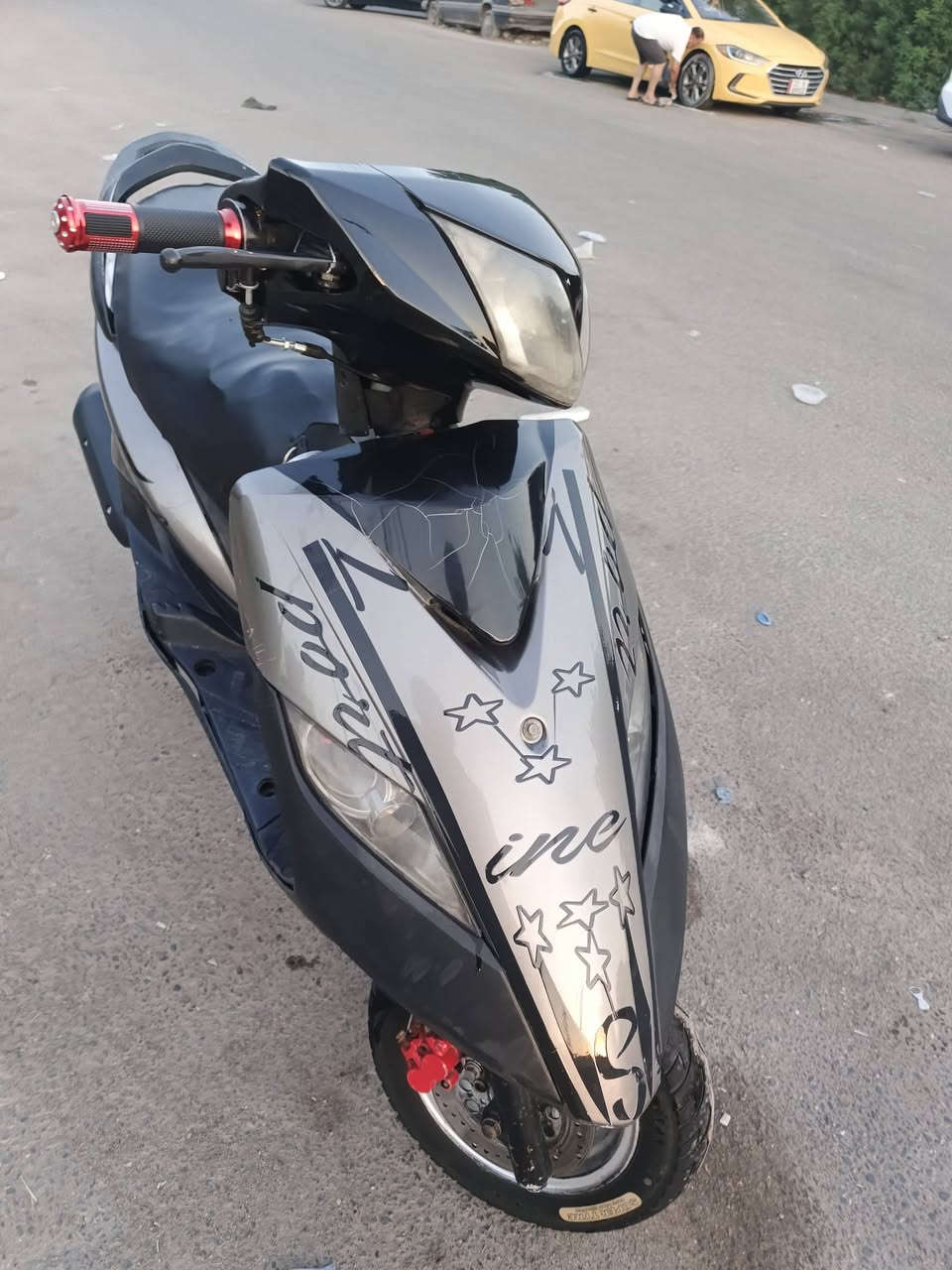 سلام عليكم ماكس ثعلب gtr  كابراتر شغاله سلف كهرباء كله شغاله اشاير سلف لايت بك لايت سكن كيج البارزين شغال كيل متر شغال دشبول كله شغال زوج تايرات المكينه لا نضوح ولاتبخير ولا تنقيص ناعمه المكينه ابغداد حي العامل السعر 300بيه مجال ***********
