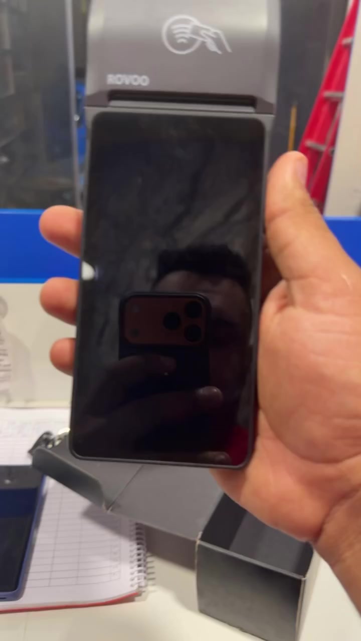 السلام عليكم الجهاز جديد مستعمل سبوع
الي يريدة يتخل خاص


**إذا كنت صاحب هذا الإعلان وتريد حذفه لأي سبب، رجاءا أرسل رسالة إلى الدعم الفني**