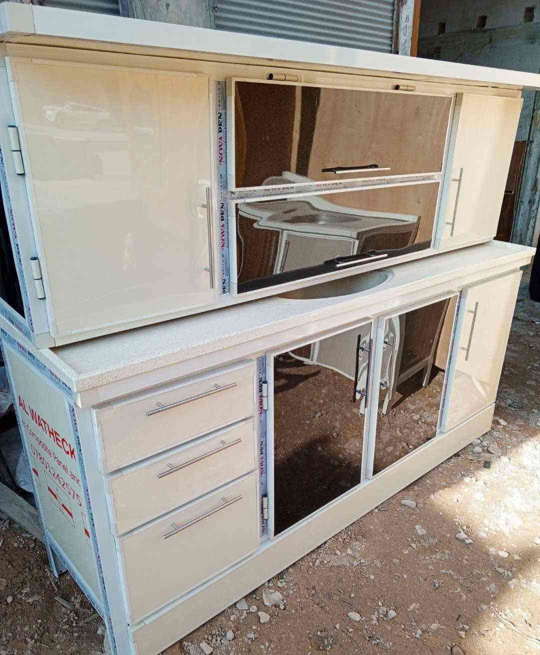 معرض ومعمل ام البنين  لعمل كافيه أنواع الامنيوم جميع أنواع المديلات المبطن درجه أولى ***********3
