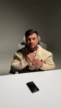 دعامة رقبة • دوران ٣٦٠° • توصيل مجاني