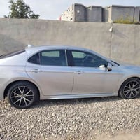 كامري SE • ٢٠٢٣ • صبغ قطعتين