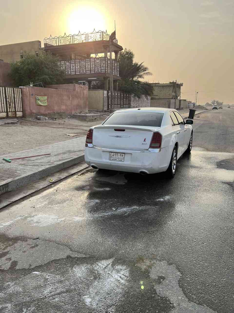 السلام عليكم c300/2012 كنديه
تخم تاير حداديه نص عمر ويل كروم داخل بيجي شاشه جبيره 
سنويه ل2028 مكانها البصره ام قصر (***********)(***********)
