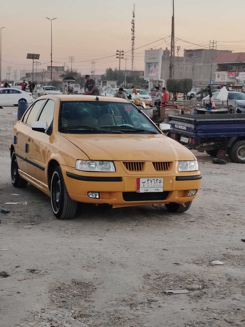 سلام عليكم سمند للبيع 2011 رقم بغداد مكينة وكير كفاله بيها حادث جاملغ المامي البنيد رش فقط تخم تاير حداديه خير من الله السعر 35وبيها مجال مكاني بابل الحصوه الشراي يتصل على الرقم ***********
