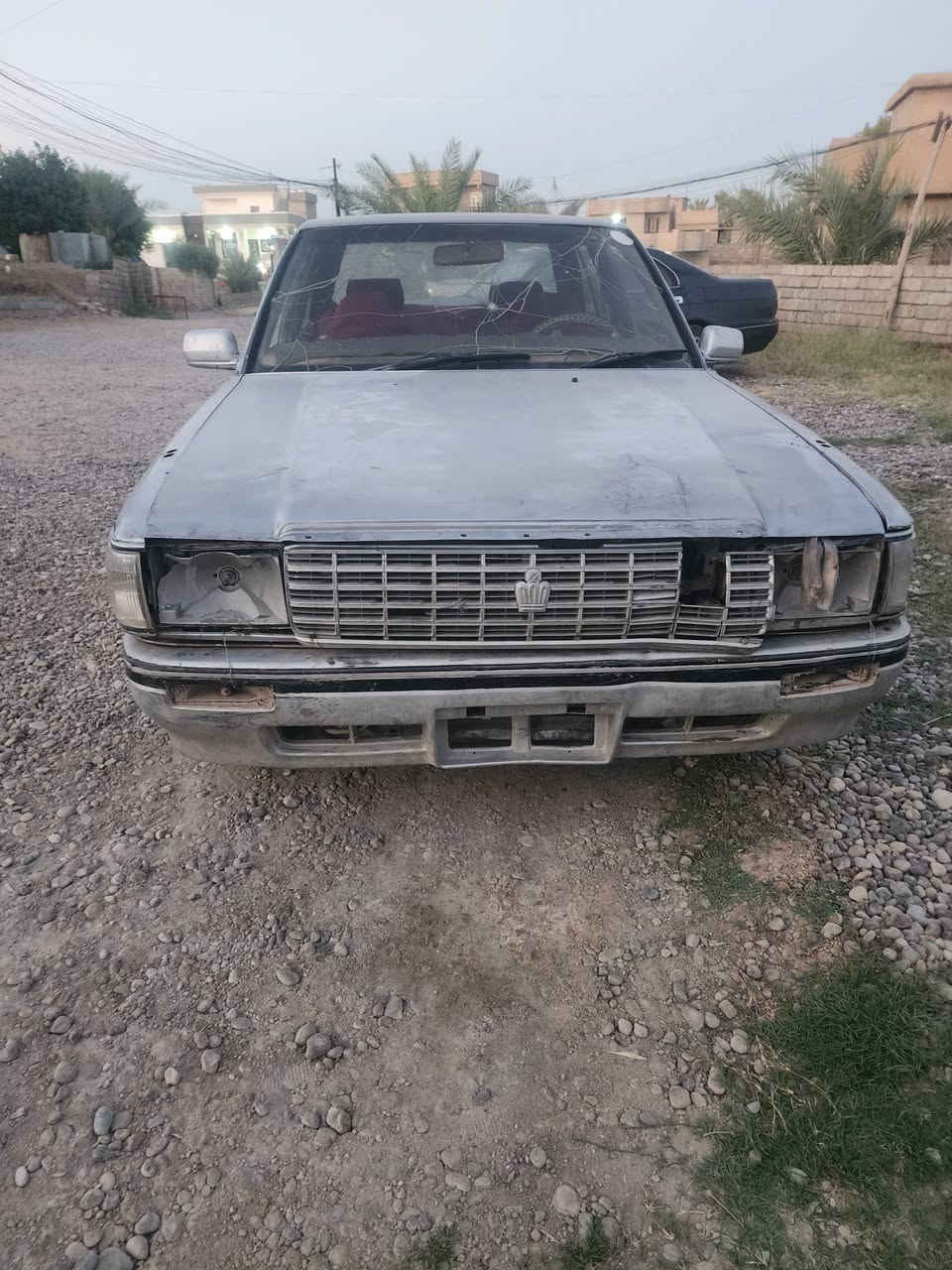 السلام عليكم  سيدان مامسجله محرك كير ونجي البيع او مراوس. السعر. 13.   ***********
