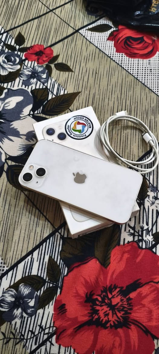 السلام عليكم 🌹
ايفوون 13 عادي ذاكره 128 لون ابيض ضمان ماستر طك كارتون صارله شهرين جديد كلش

 استخدام بصيط جهاز مكفول كفاله عامه تاخذه من البيت 
السعر 550 وبي مجال للشراي 
العنوان بغداد قرب فلكه حي النصر التواصل خاص ماسنجر او واتساب 👍👍 
*********** 🌹
