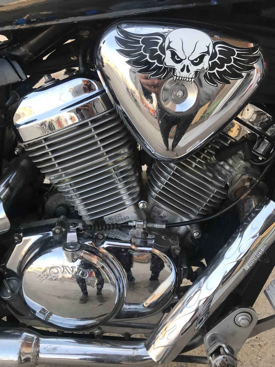 الي يدور #نضيف وكامل هوندا ستيد 400cc
 رقم صلاح الدين تتحول باي محافضة مشروع وطني  دراجه  جديده جديده وكلشي شغال مكينه عل وضع الشركه شــٓرط
دهن جديد بلكات جدد مي زيتي ادامه كامله صارت عليها تاخذها ماتصرف عليها ربع 
ميحتاج اشرح لدراجه #كفالة عامة
السعر 15 ونص
*********** ديالى بعقوبة
