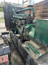 للبيع مكينه دي إس استندر التواصل 07713857375