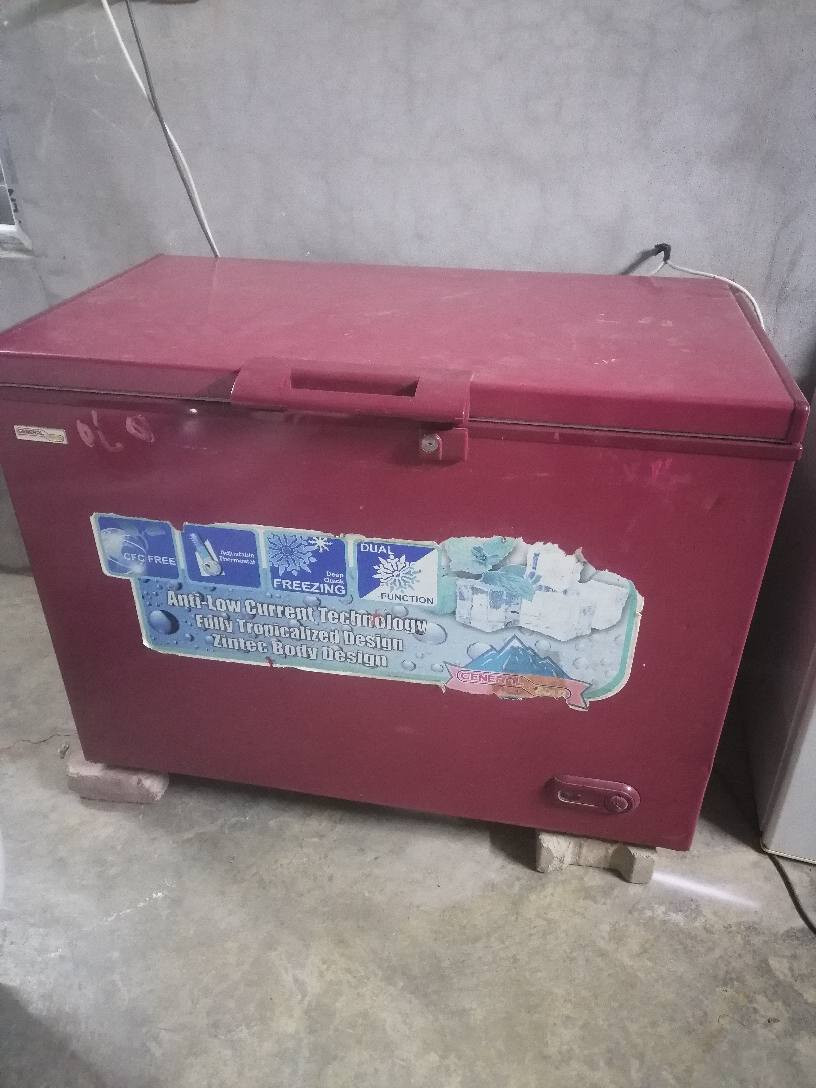 مجمده شغل اللبيع سعرا ١٢٥ بي مجال كركوك حي العروبه يم ملعب خومسي او وكف قديم حجم ١٤ قدم كل بلادي شركة مابي اي عيب شغال بل شرط ٧ايام ضمان
***********
*********** كركوك, العراق
