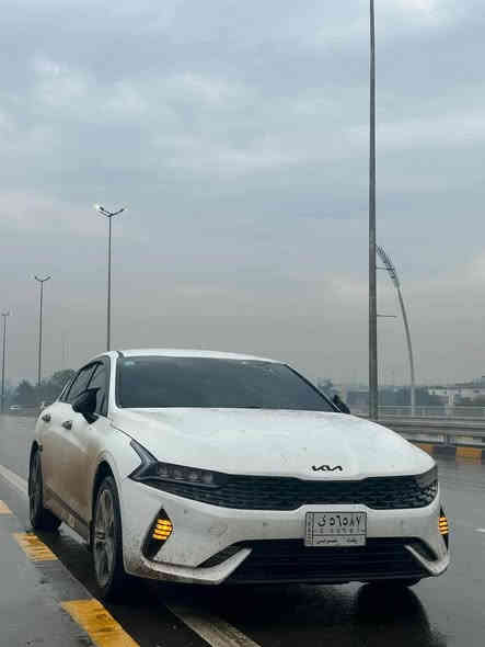 كي فايف خليجي 2023 فول موصفات عدا البنوراما والجلد
تخم تايرات جديد برجستون 
سياره مكفولة كير ومحرك وحدادية ما عدا طخه بالبنيد بسيطه ومصلحه ومصبوغ ربعه ماشيه ٤٨ الف 

السعر ‼️ علق بتم يجيك السعر بالخاص ‼️

 0786 007 1998
