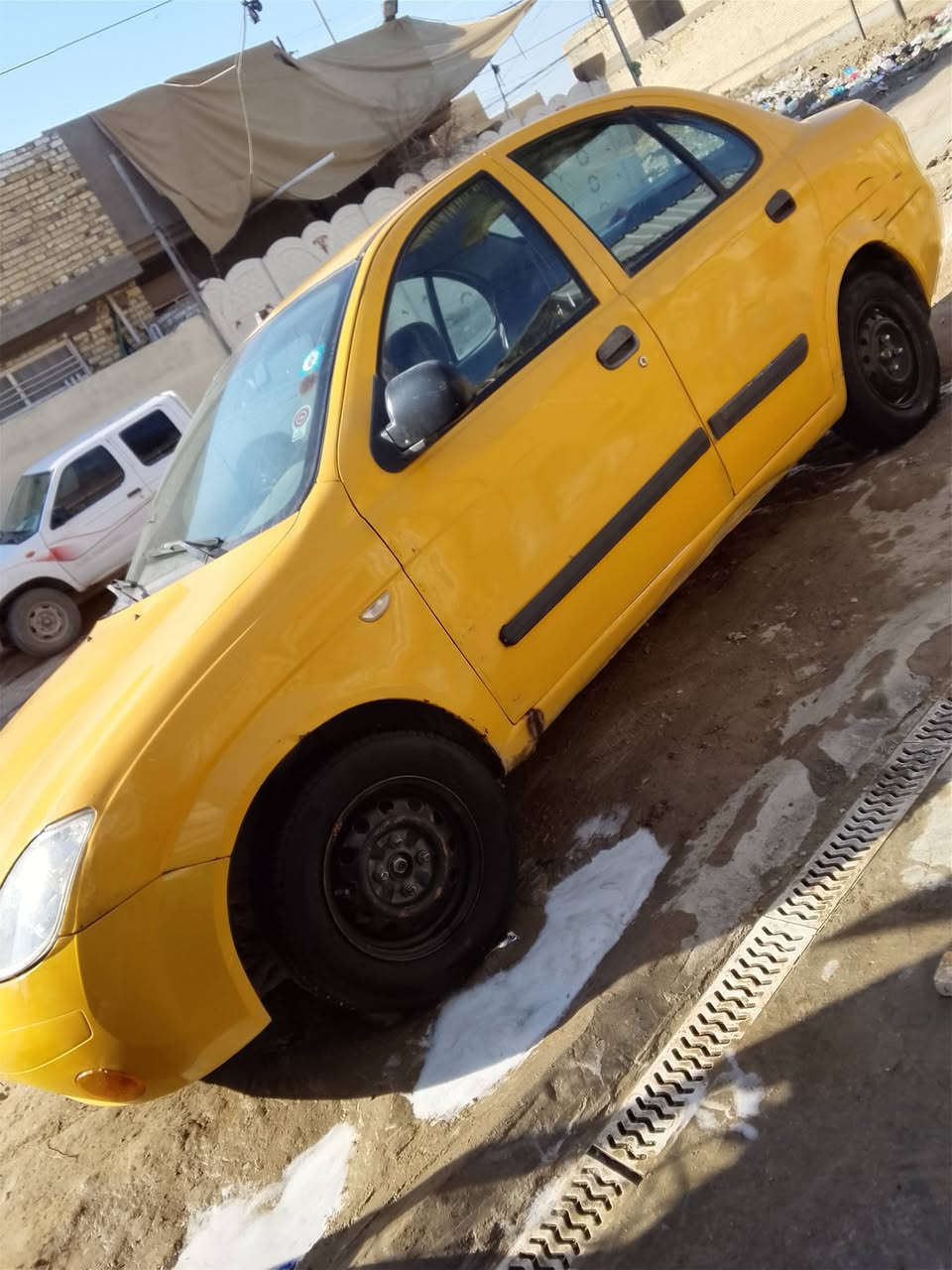 السلام عليكم طيبه للبيع موديل 15 سياره حلوه وجديده رقم بغداد مكاني الحله 

طائرات جدد عليهم مرور مصفره 
***********
***********🦅
