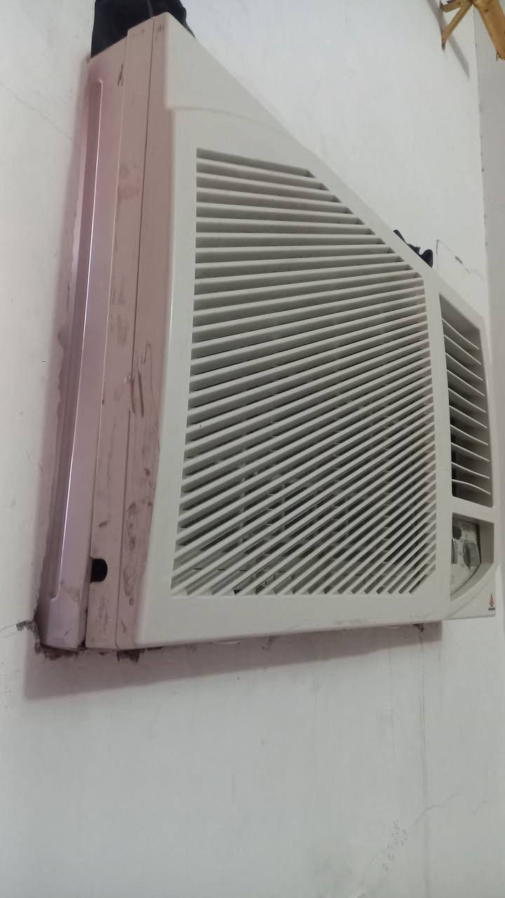 السلام عليكم مكيف الحافظ طن ونص اخو الجديد السعر ١٩٠ سوق الشيوخ


**إذا كنت صاحب هذا الإعلان وتريد حذفه لأي سبب، رجاءا أرسل رسالة إلى الدعم الفني**