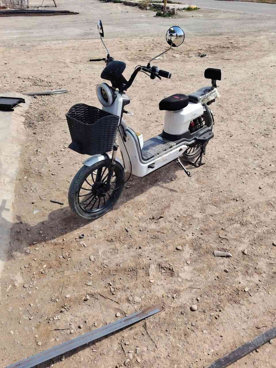 للبيع بسعر مناسب150 وبي مجال***********
