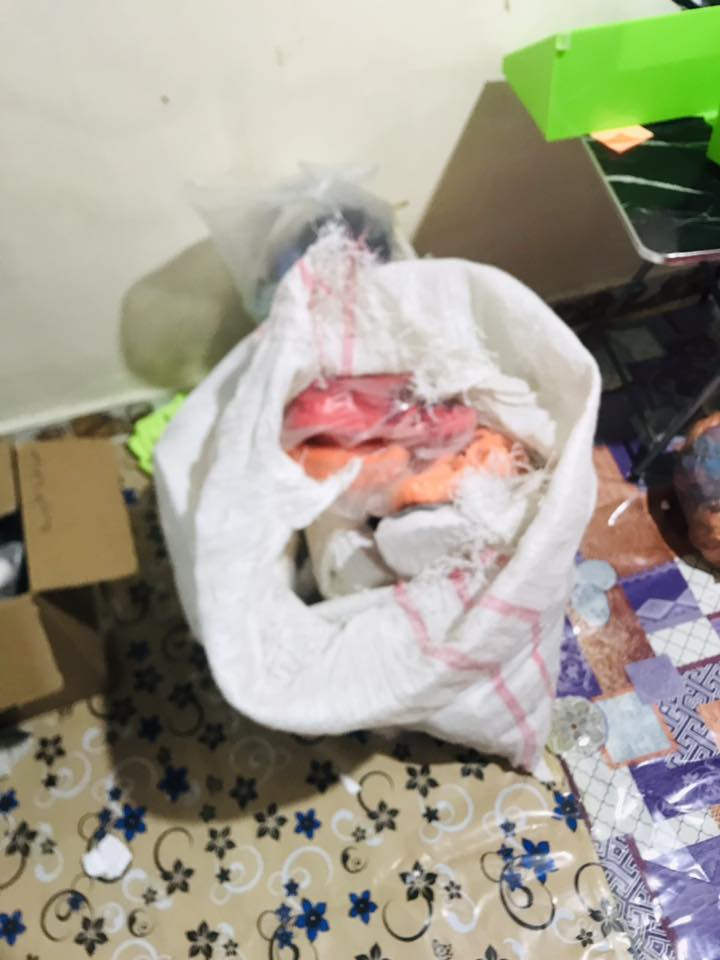 السلام عليكم هاي بضاعه للمبيع بيه كبات و احذيه و بجايم نسائي و و طفال و تركات مال نوم ستن و لا نجري بيه يعني شنو يطلعلك بيه بي العافيه عليك الي مهتم يدخل خاص


**إذا كنت صاحب هذا الإعلان وتريد حذفه لأي سبب، رجاءا أرسل رسالة إلى الدعم الفني**