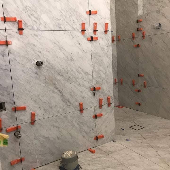 خلفه مصري درجه اوله لتطبيق جميع انواع البرسلين والكاشي والمرمر متفرغ
‎0778 228 5345
