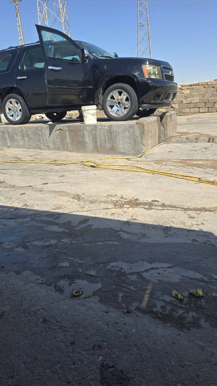 سلام عليكم 

تاهو خليجي  موديل 2009 

مصبوغه جماليه 

السيارع كفاله عامه 

رقم بصره 
السعر 150 وبيه مجال 
رقم المبايل 
***********
