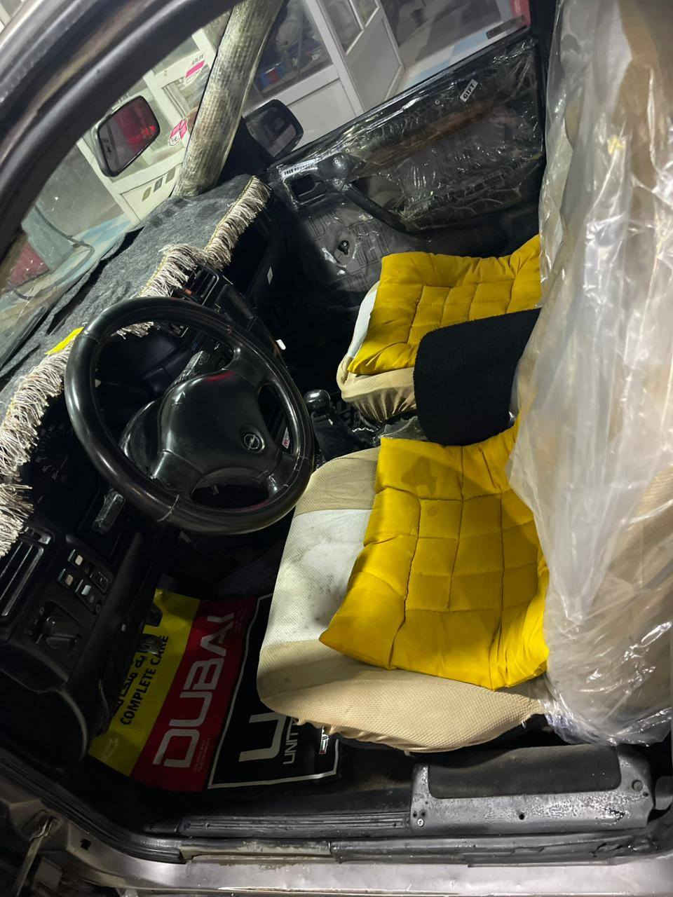 بە ناوی خودا ئۆپڵ مۆدیل 1993مەکینە 20گیرو مە کینە بە شرتی فیتەر تەقەو ڕەقە بە شەرت ماڵی فەقیرە ئەی بییس لایت فڵجە گەرمی هه موو گیانی ئیش دە کات پیشو دوای کەپسە دەعمو لیدراوی نییە 4ویلو تایەی تازەی لە ژیرە علوجە هیچی نییە بە شرتی ئەوەی ماڵی کەس نەبیت مووسو بڕاوە بەشەرت قفڵی قفڵی سەیارکە 11گڵا ئە گەر موشتەریت تیل بکە لە خزمەدام فایبەر وەتسئەپ *********** السليمانية, العراق
