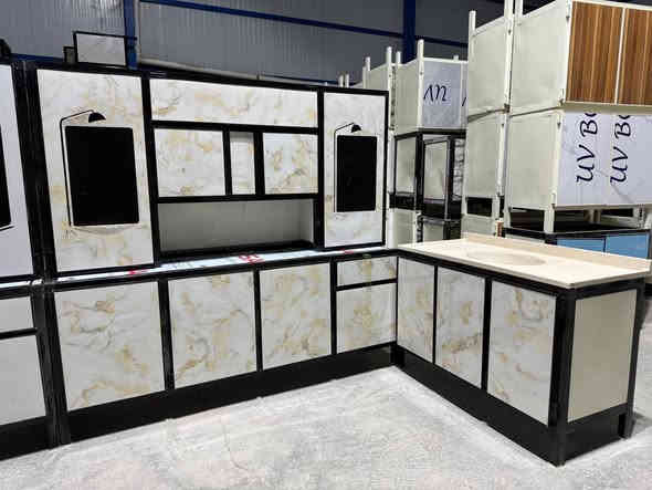 عرض لفترة محدودة
كاونتر مترين مع ملحق وسنك مرمر مترو20سعر 280الف فقط
واتساب ***********
