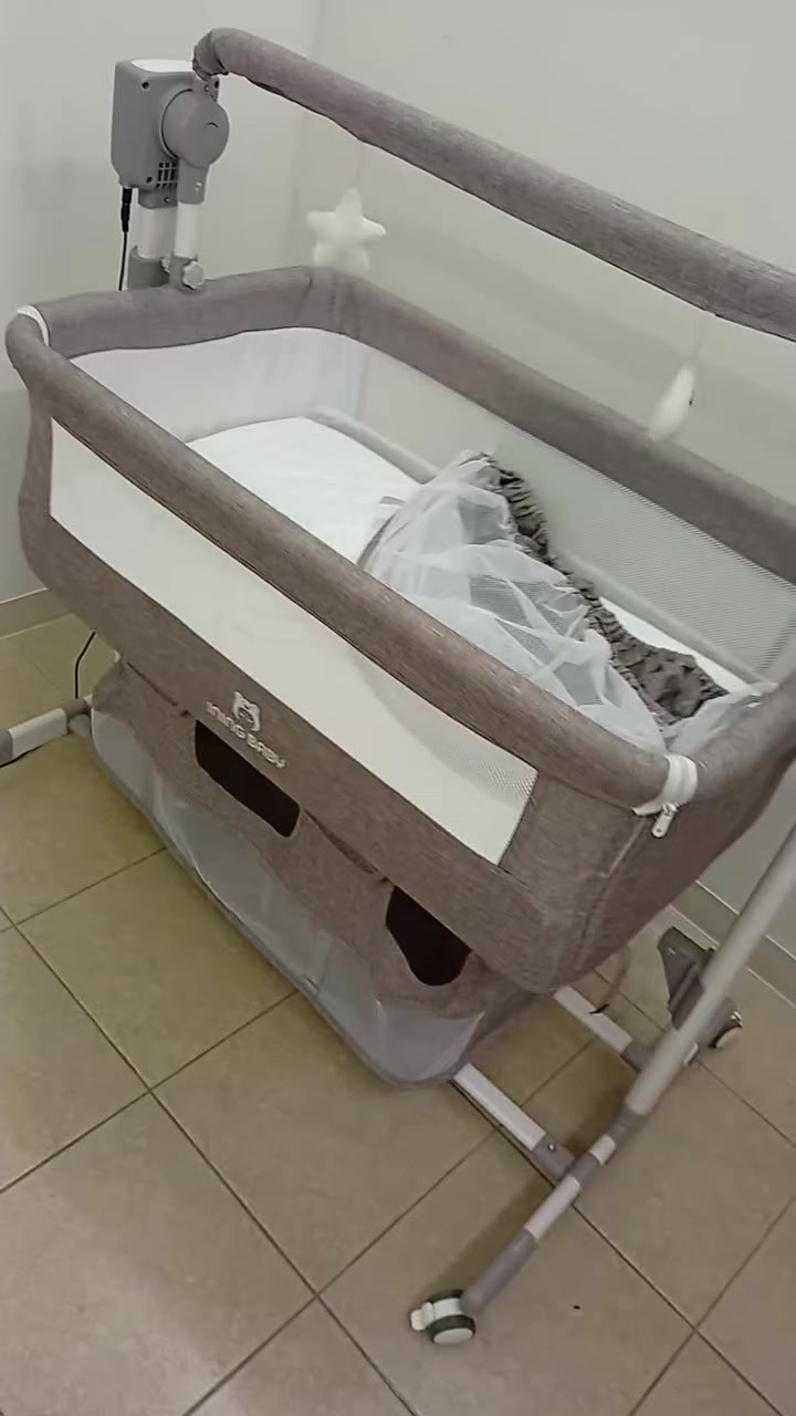 كاروك متحرك جديد مستخدم ايام قليله نظيف كلش  تجون تشوفون جديد  و اشتريته ب 110 و اريد ابيعه ب 75 
نظافه ميه  ٪


**إذا كنت صاحب هذا الإعلان وتريد حذفه لأي سبب، رجاءا أرسل رسالة إلى الدعم الفني**