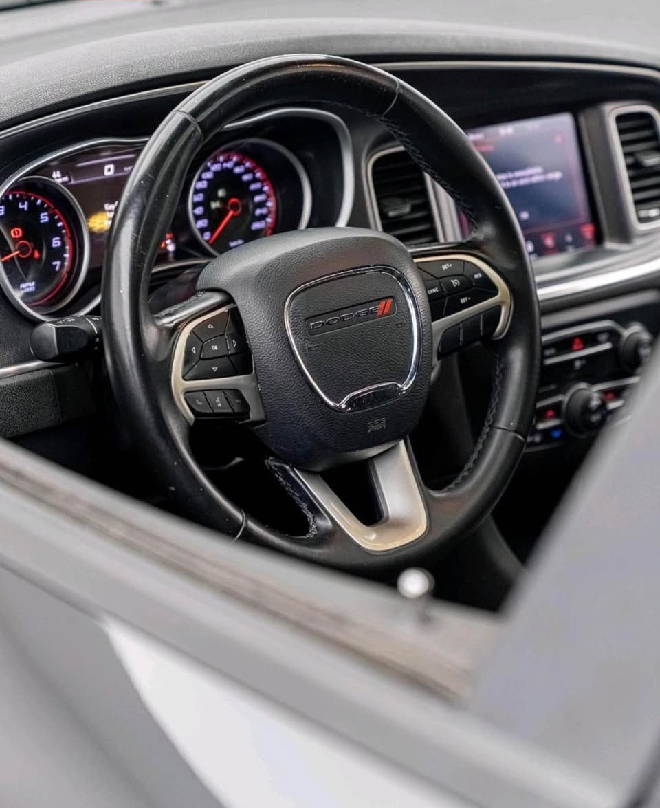 Dooge chager sxt plus 2016
سياره كلين تايتل
غرامه 700 
شريكة هارليم
رنگ ره ش
‏ 125 mill
گير مكينه شرت
رقم دهوك.. تحويل شرت
سعري ٢٠٧ دهوك, العراق


**إذا كنت صاحب هذا الإعلان وتريد حذفه لأي سبب، رجاءا أرسل رسالة إلى الدعم الفني**